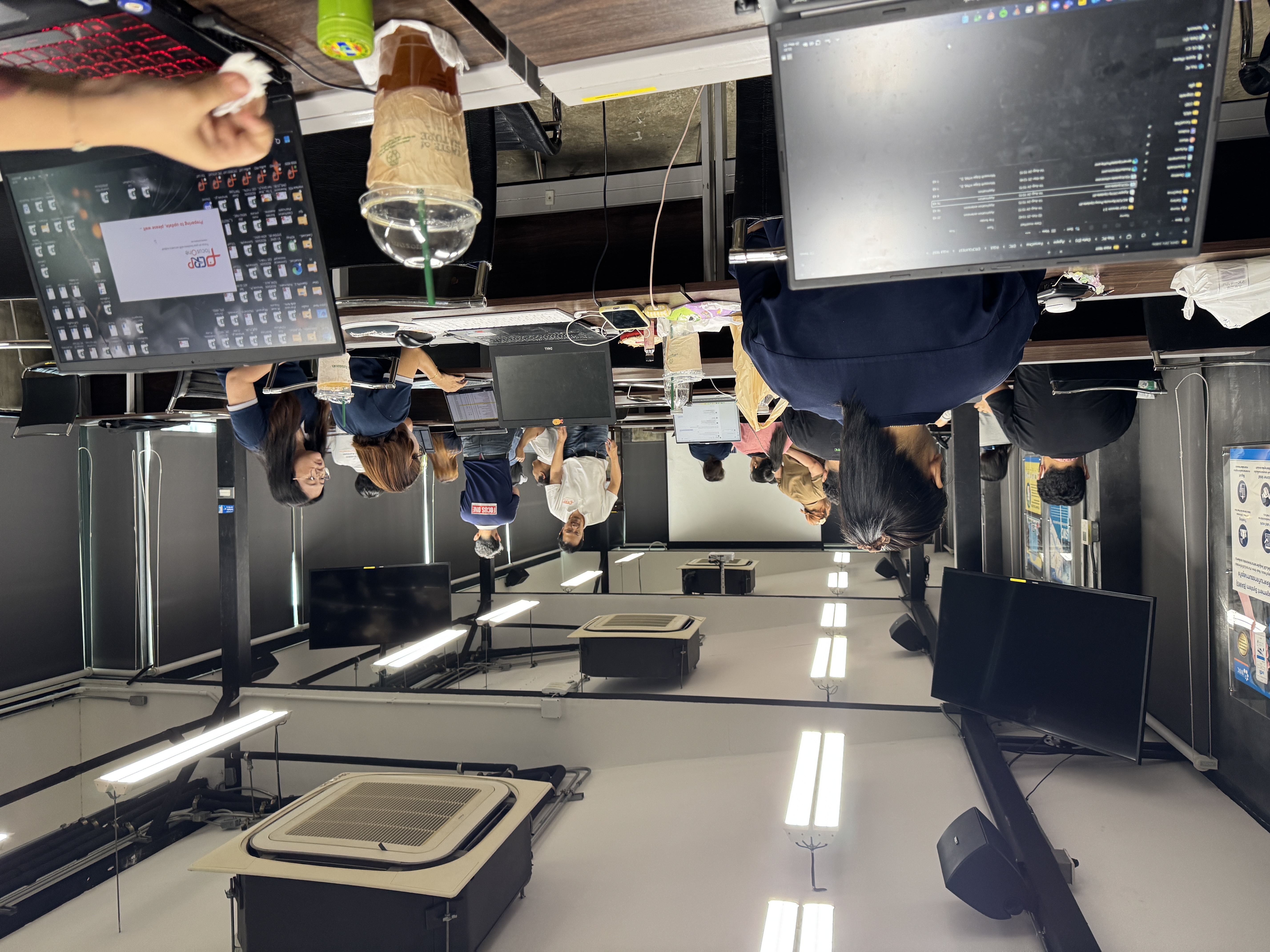 ทำได้จริงๆ หรือไปแข่งกับ
Software ต่างประเทศ